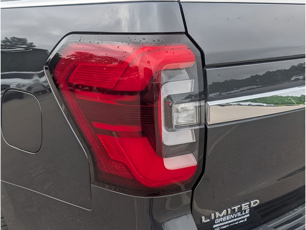 2023 Ford Expedition Limited - Dark Matter Metallic exterior view 4