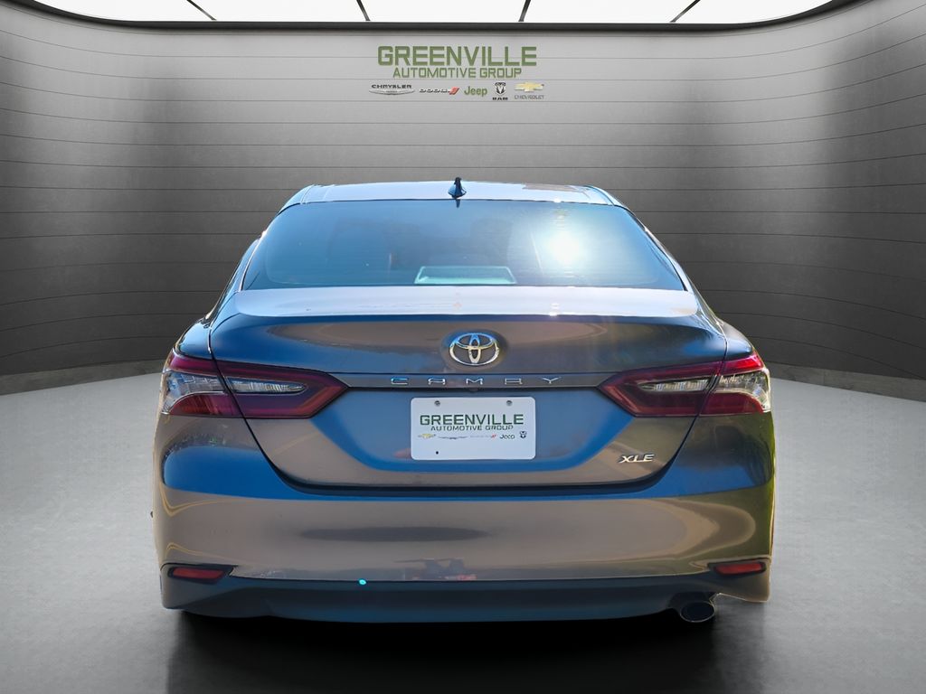 2022 Toyota Camry XLE - Predawn Gray Mica exterior view 6