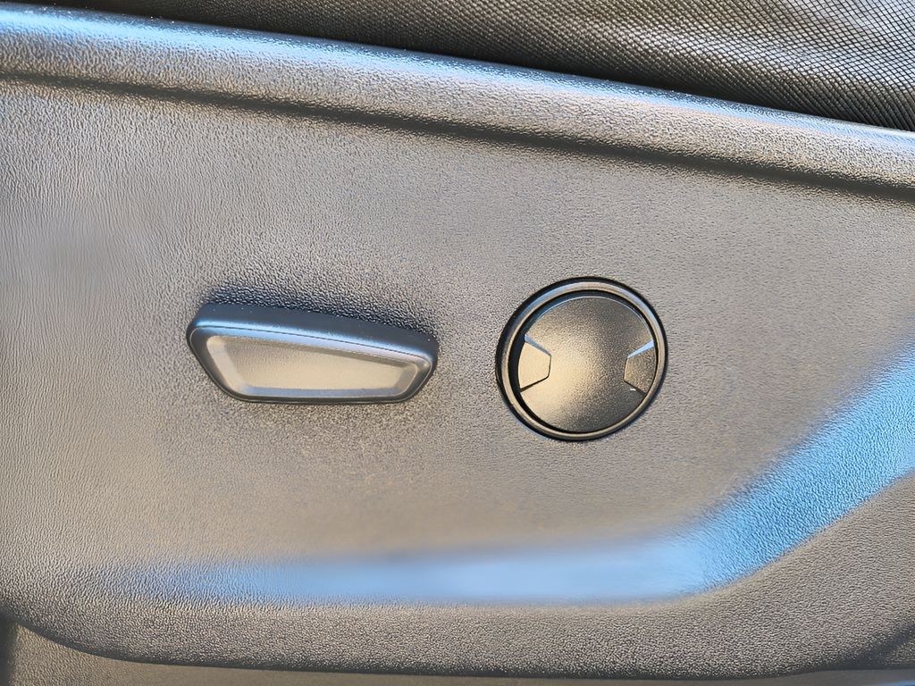 2023 Ford F-150 XLT - Agate Black Metallic exterior view 15