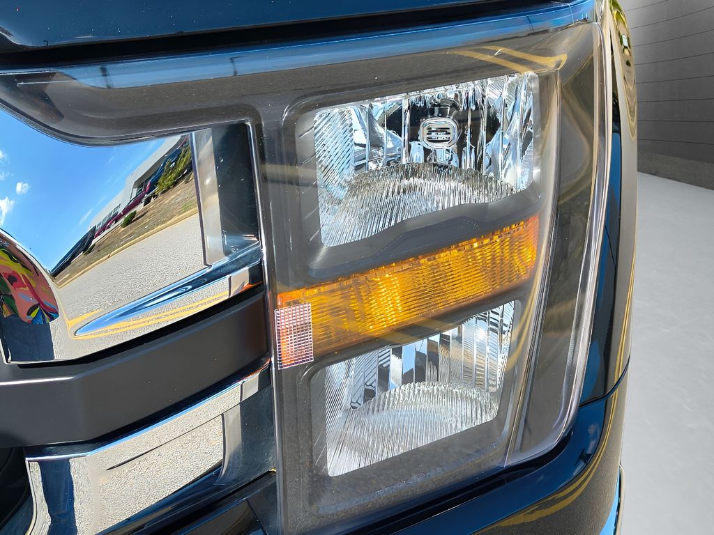 2023 Ford F-150 XLT - Agate Black Metallic exterior view 12