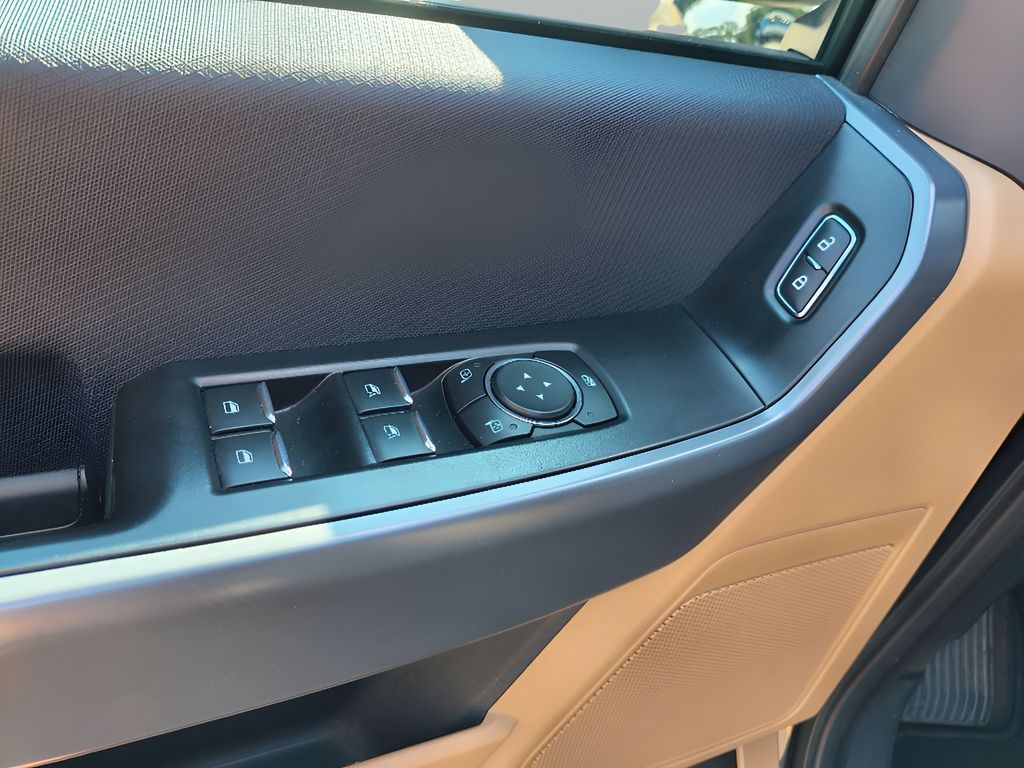 2023 Ford F-150 XLT - Agate Black Metallic exterior view 13