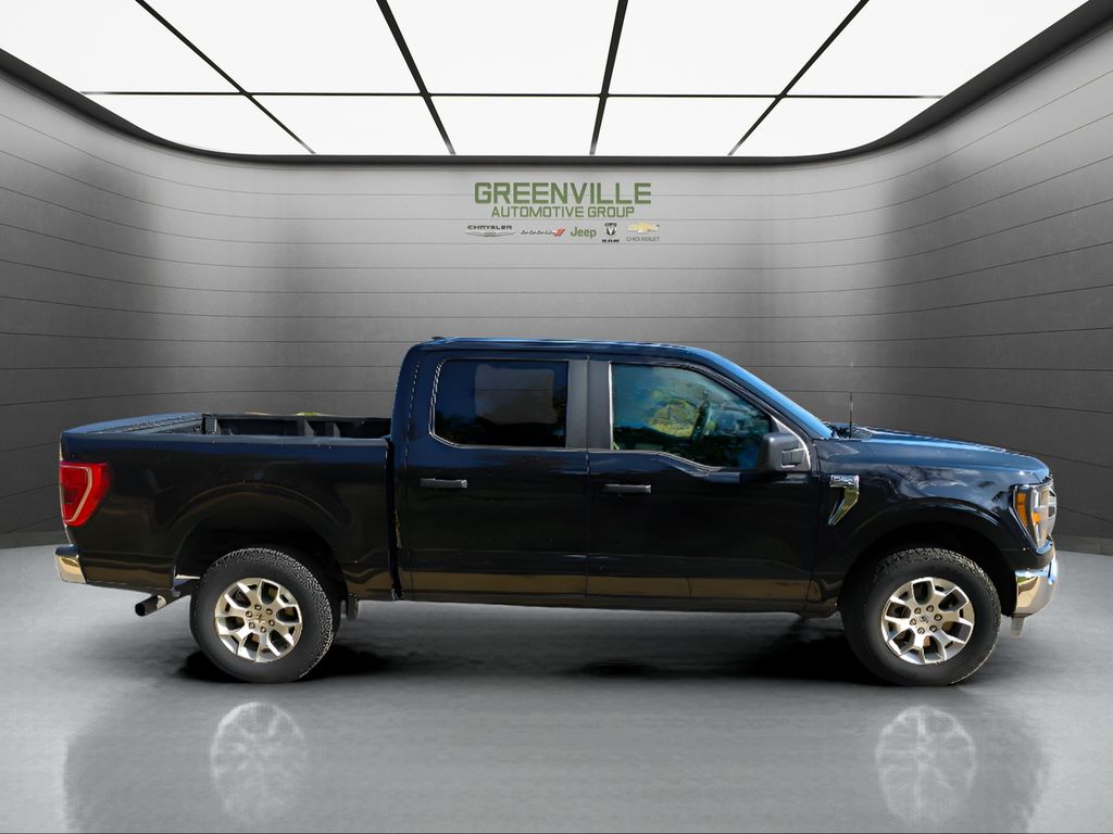 2023 Ford F-150 XLT - Agate Black Metallic exterior view 9