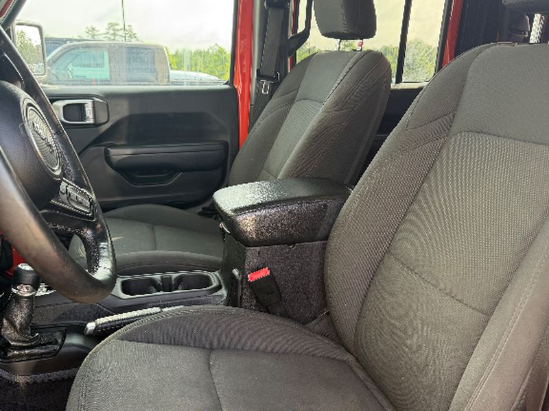 2020 Jeep Gladiator Sport S - Punkn Metallic Clearcoat exterior view 3