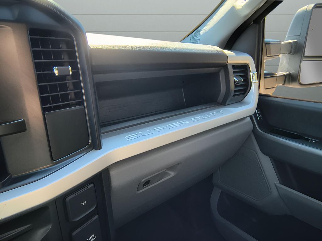 Used 2024 Ford F-250 XL