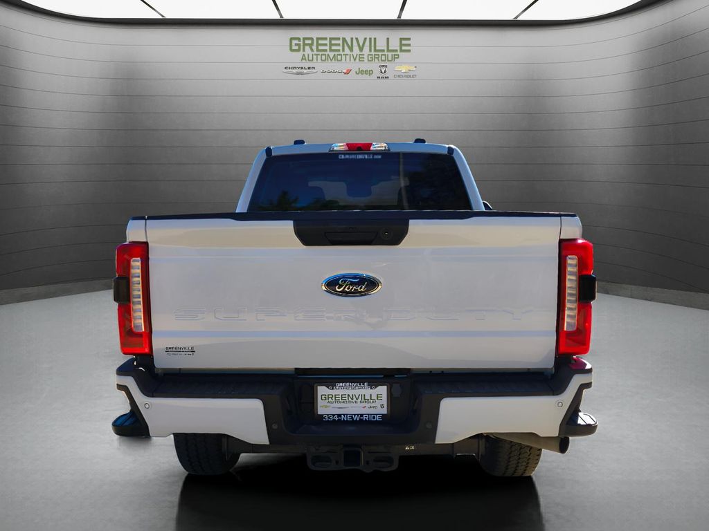 2024 Ford F-250 Super Duty - Oxford White exterior view 6