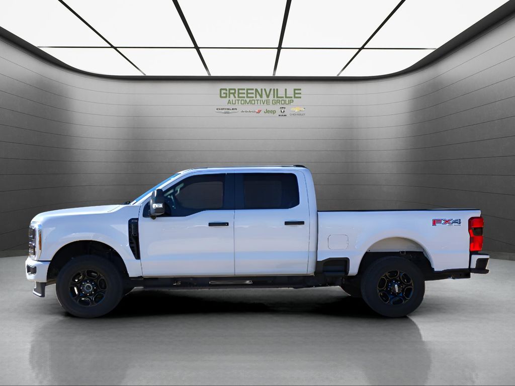2024 Ford F-250 Super Duty - Oxford White exterior view 3