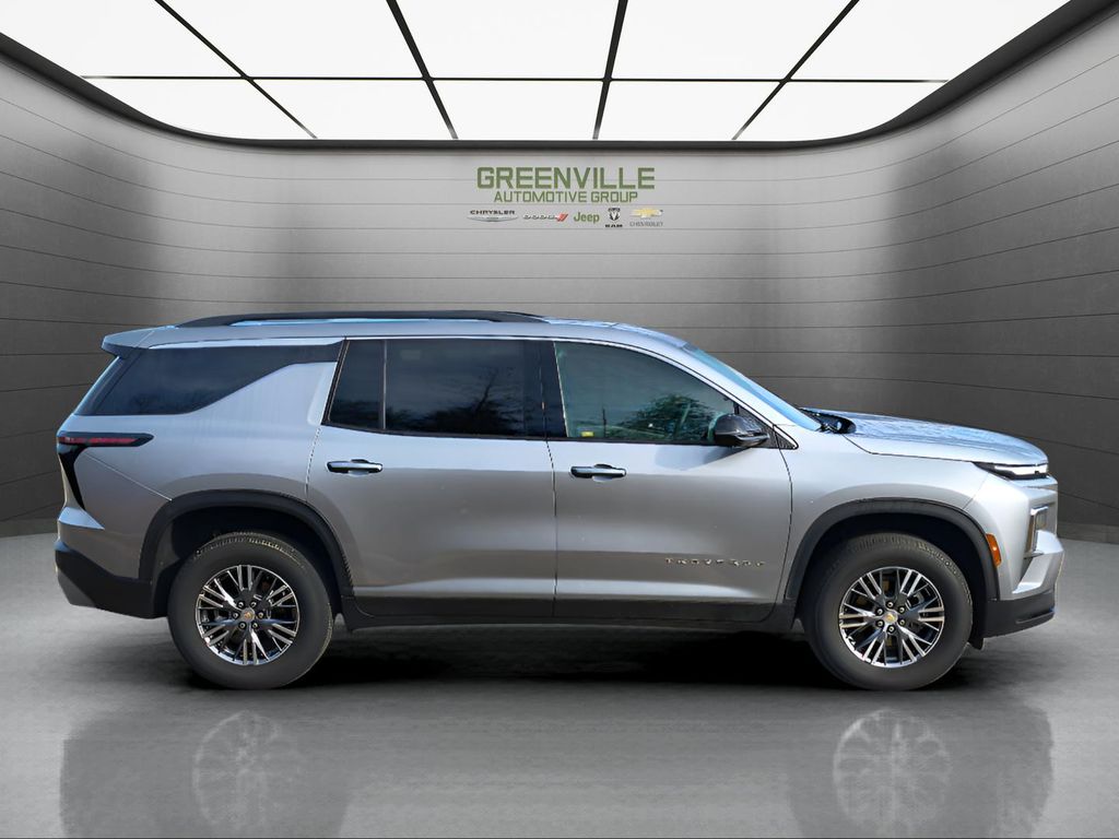 2024 Chevrolet Traverse FWD LT - Sterling Gray Metallic exterior view 9
