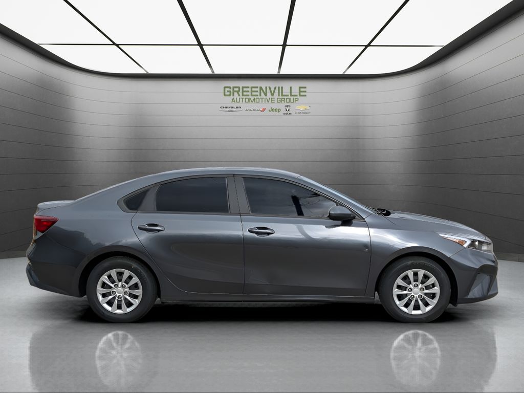 2024 Kia Forte LX - Gravity Gray exterior view 8