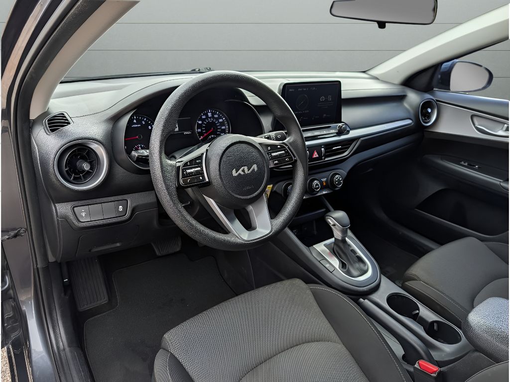 2024 Kia Forte LX - Gravity Gray exterior view 16