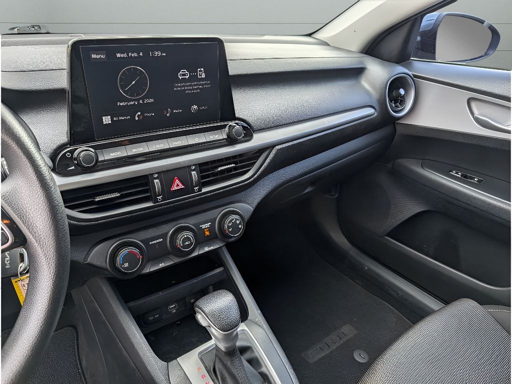 2024 Kia Forte LX - Gravity Gray exterior view 20