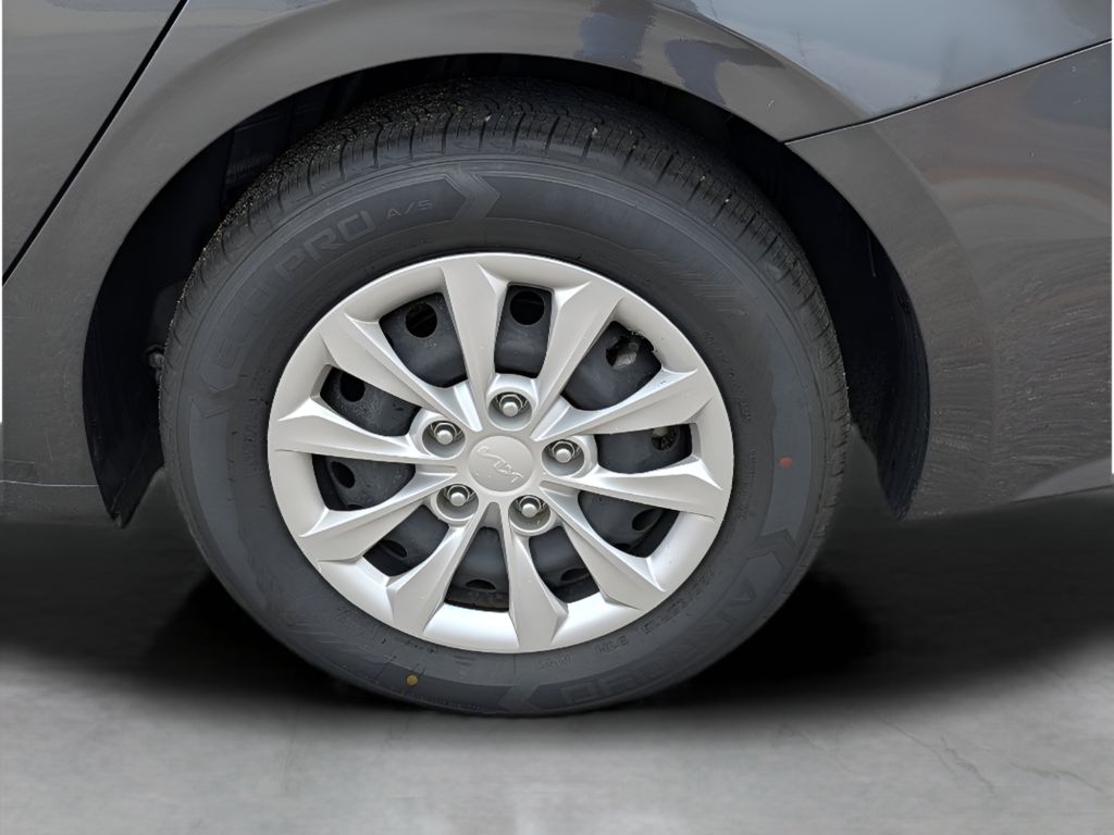 2024 Kia Forte LX - Gravity Gray exterior view 3