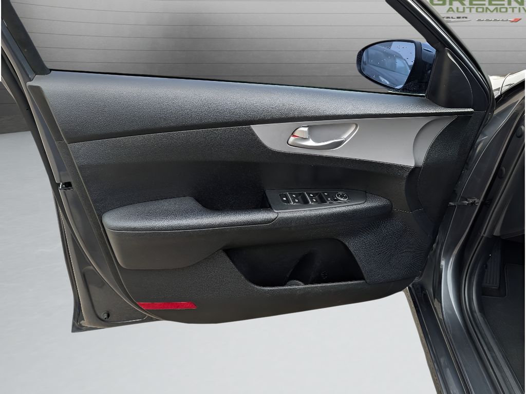 2024 Kia Forte LX - Gravity Gray exterior view 13