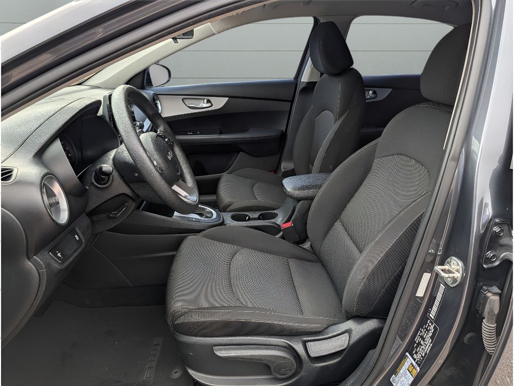 2024 Kia Forte LX - Gravity Gray exterior view 14