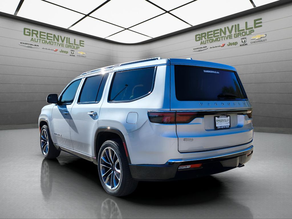 2022 Jeep Wagoneer Series III - Silver Zynith exterior view 5