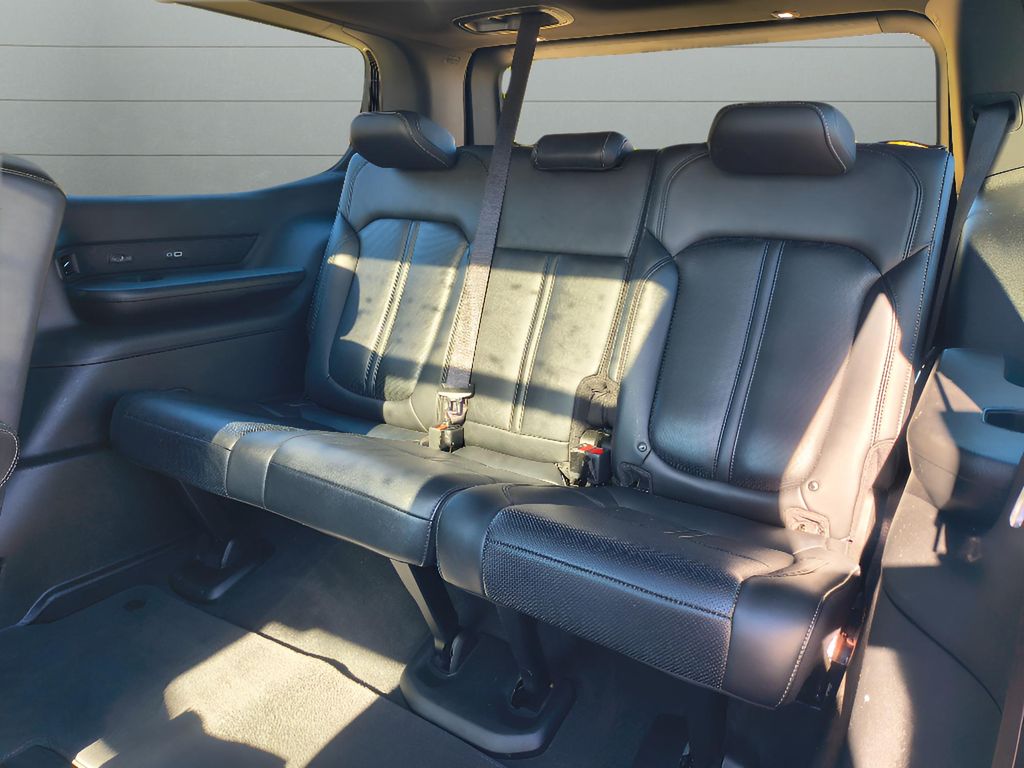 Used 2022 Jeep Wagoneer Series III