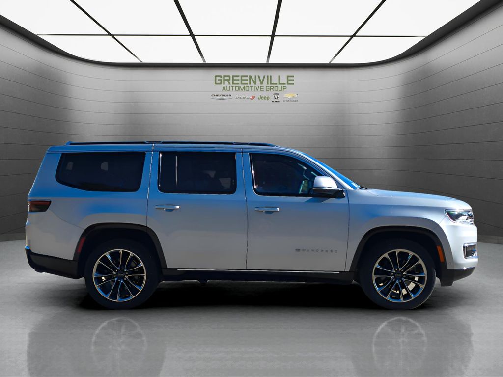 2022 Jeep Wagoneer Series III - Silver Zynith exterior view 10