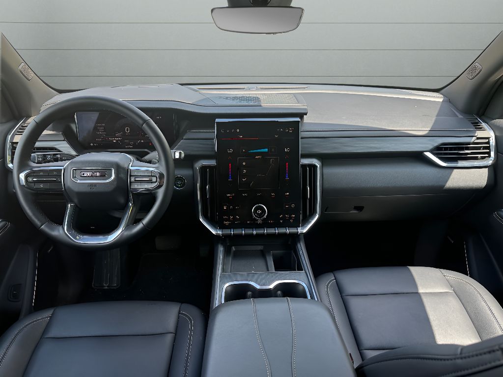 Used 2026 GMC Acadia FWD Elevation