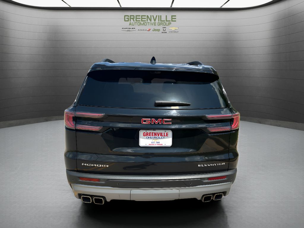 Used 2026 GMC Acadia FWD Elevation