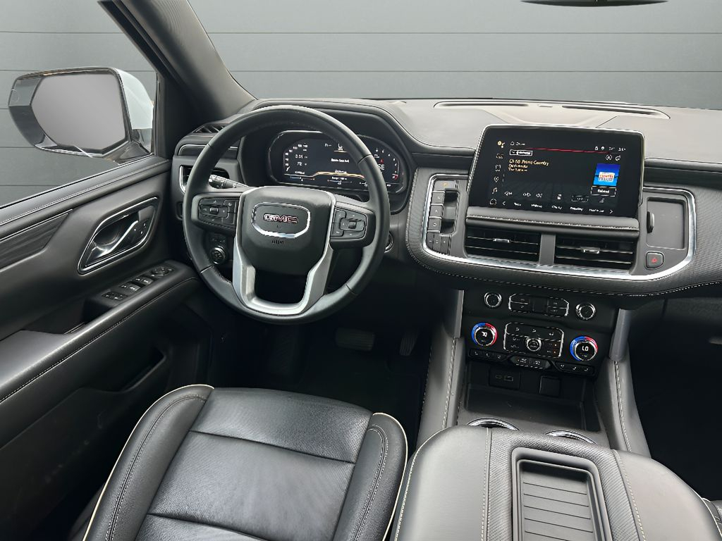 Used 2024 GMC Yukon SLT 4x4