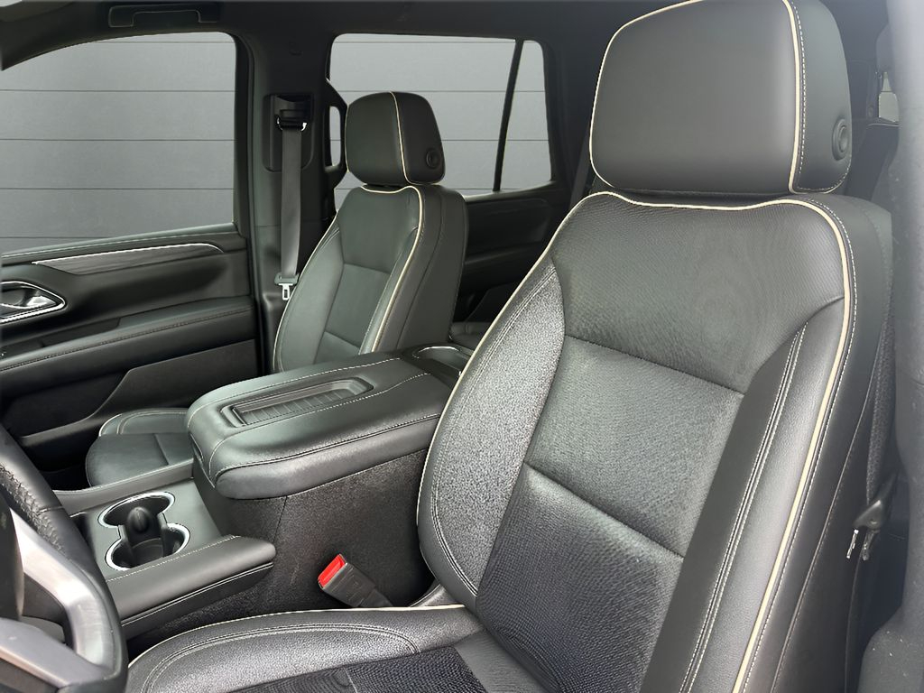 Used 2024 GMC Yukon SLT 4x4