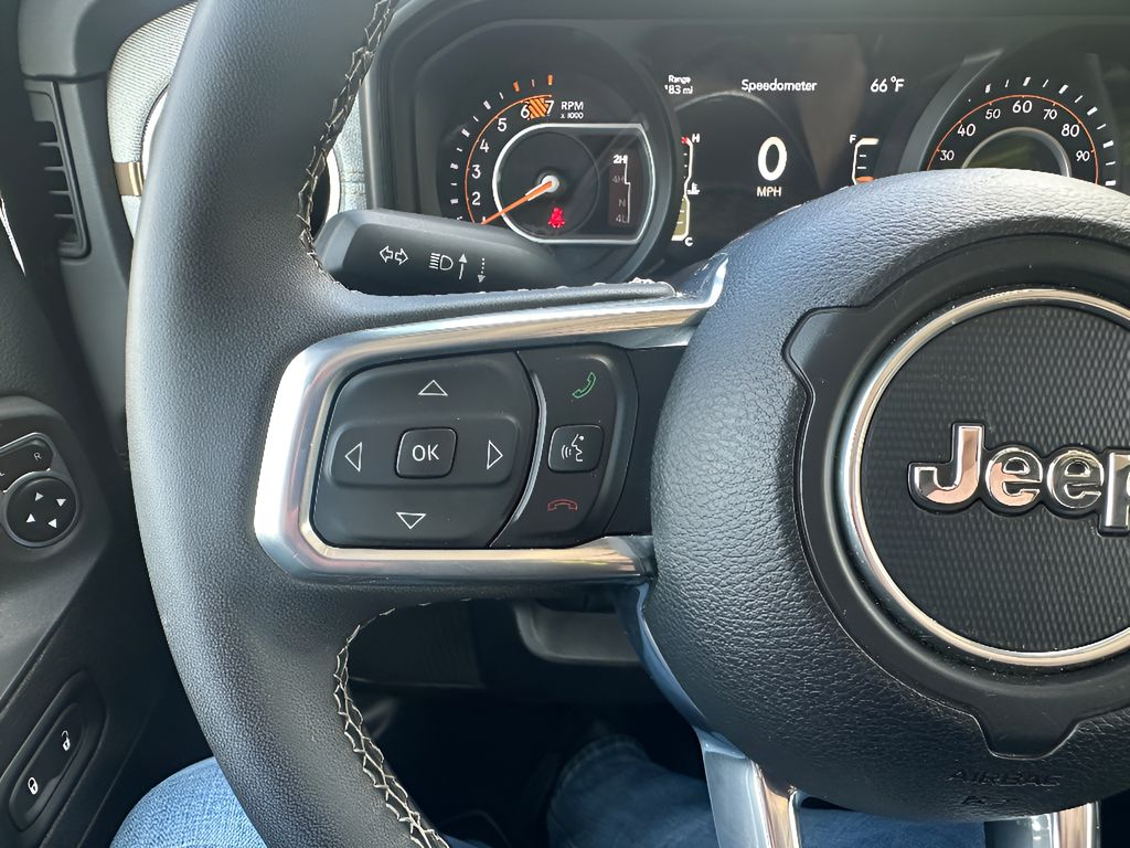 Used 2025 Jeep Wrangler Unlimited Sahara 4x4