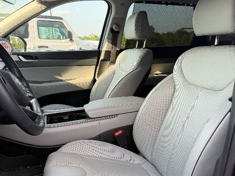 Used 2024 Hyundai Palisade SEL 7P