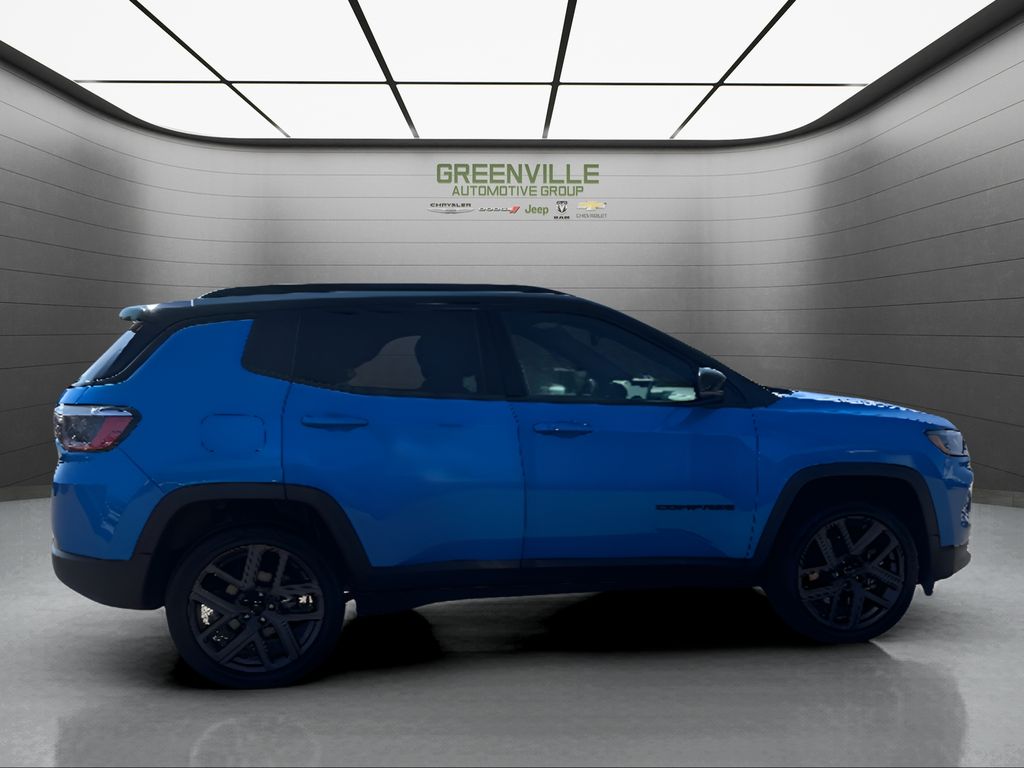 2026 Jeep Compass Limited Altitude - Hydro Blue Pearlcoat exterior view 6