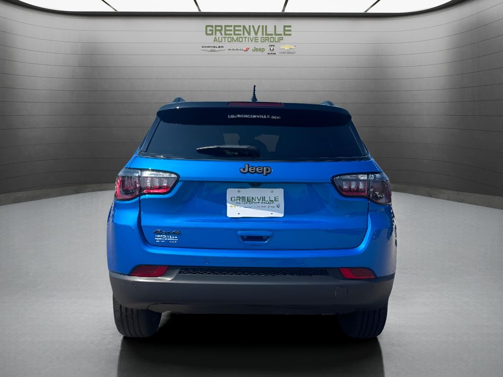2026 Jeep Compass Limited Altitude - Hydro Blue Pearlcoat exterior view 4