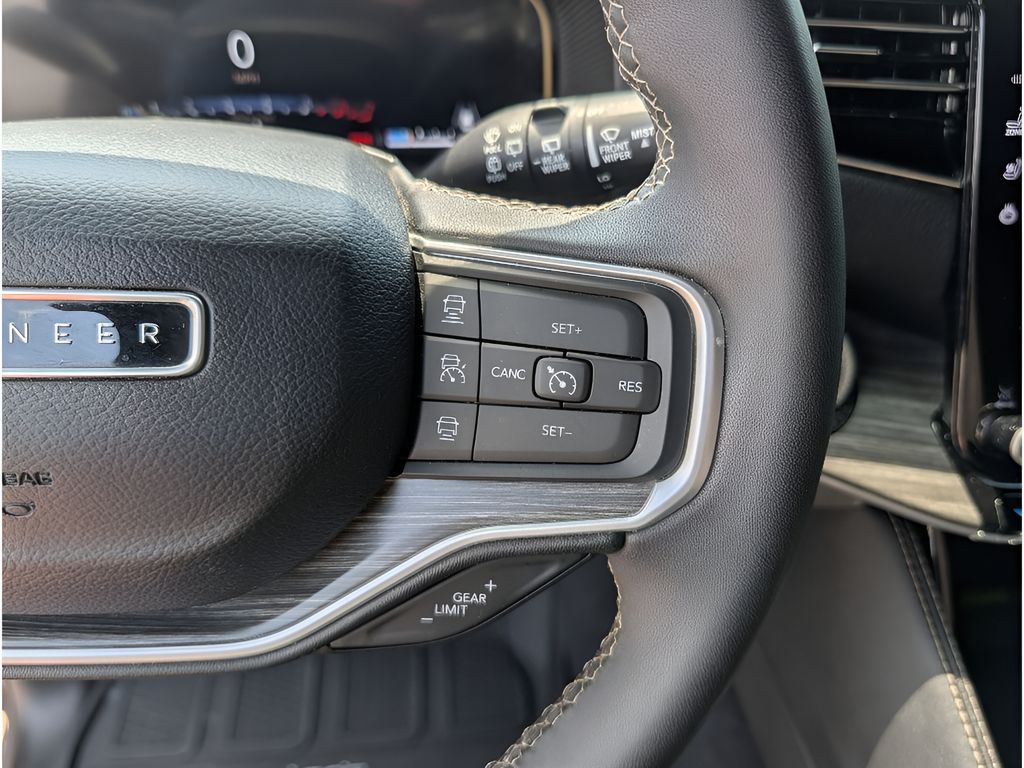 Used 2024 Jeep Wagoneer Series II