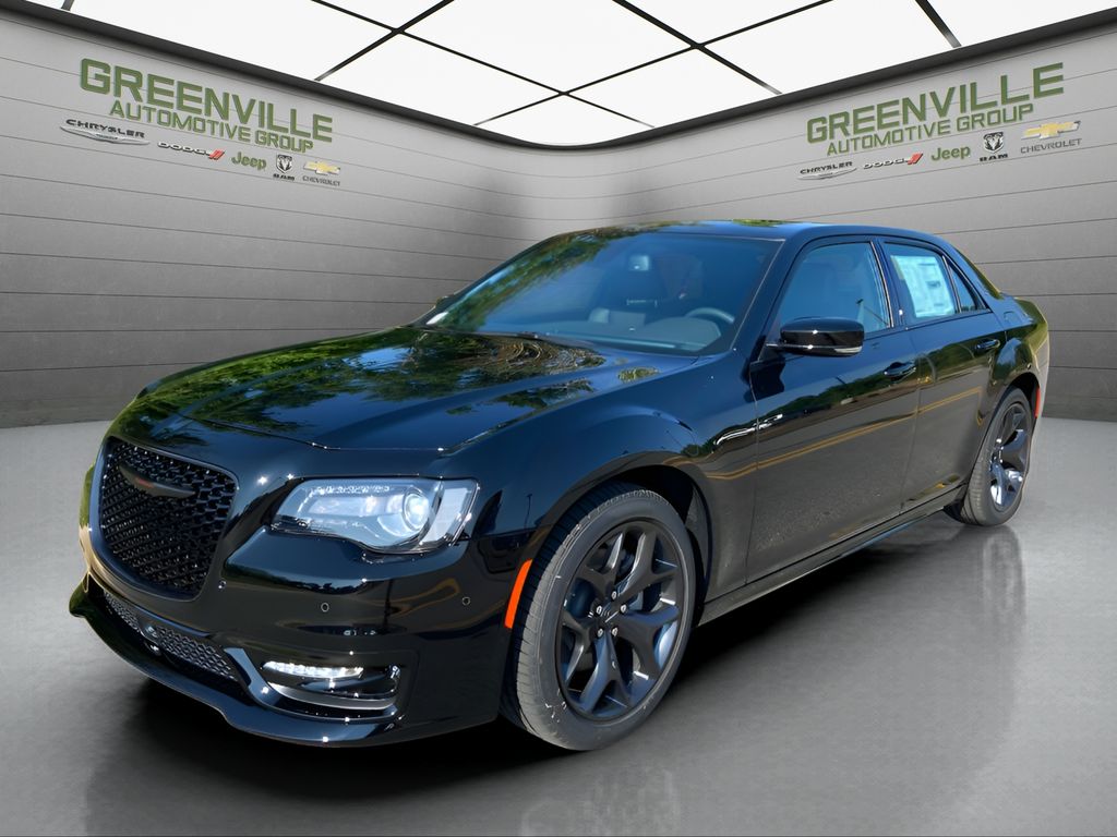 2023 Chrysler 300