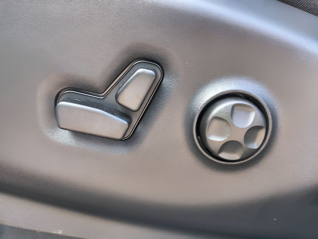 New 2026 Chrysler Pacifica Select 100TH Anniversary Edition