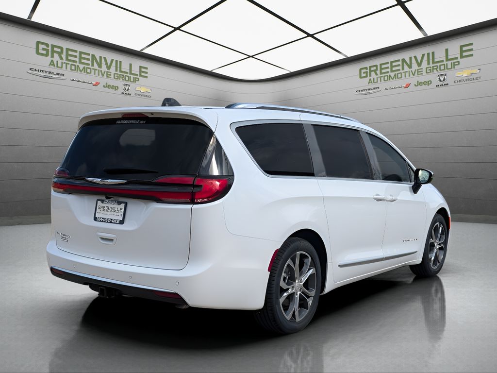 2026 Chrysler Pacifica Pinnacle - Bright White Clearcoat exterior view 8