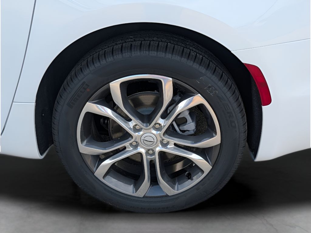 2026 Chrysler Pacifica Pinnacle - Bright White Clearcoat exterior view 3