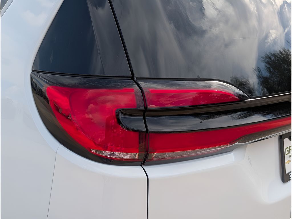 2026 Chrysler Pacifica Pinnacle - Bright White Clearcoat exterior view 4