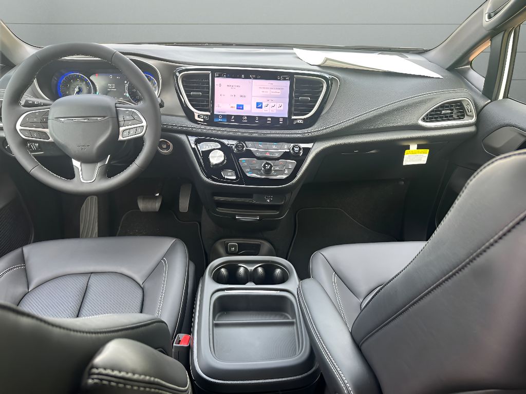 2027 Chrysler Pacifica Select - Bright White Clearcoat exterior view 14