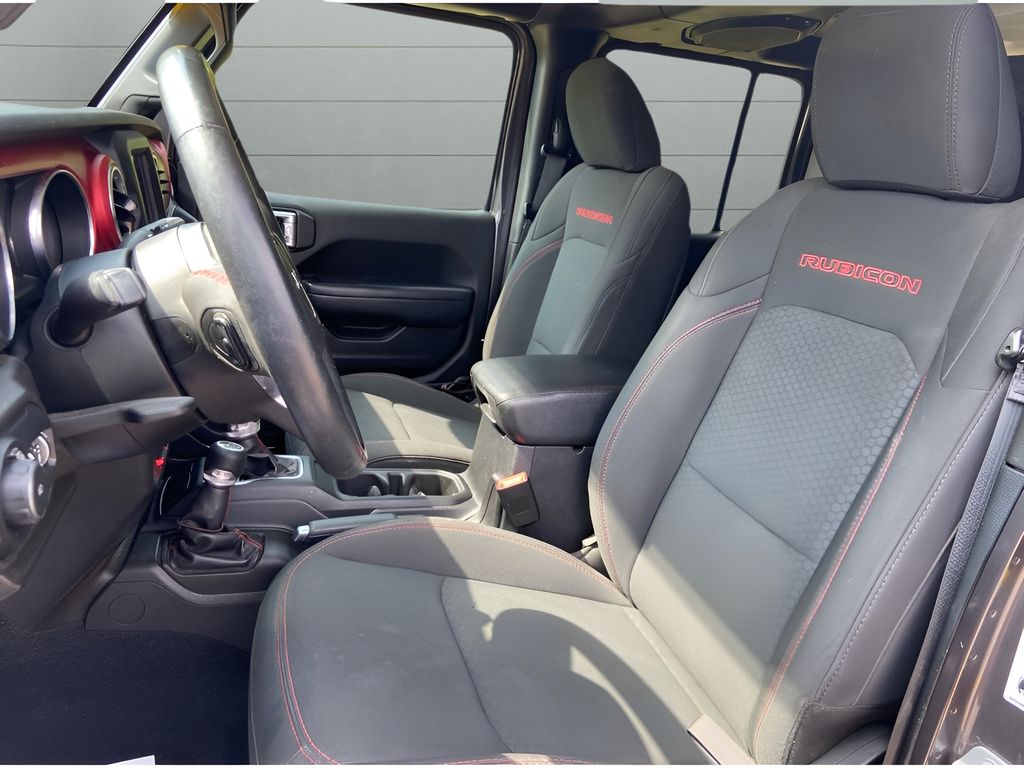 2019 Jeep Wrangler Rubicon - Granite Crystal Metallic Clearcoat exterior view 9