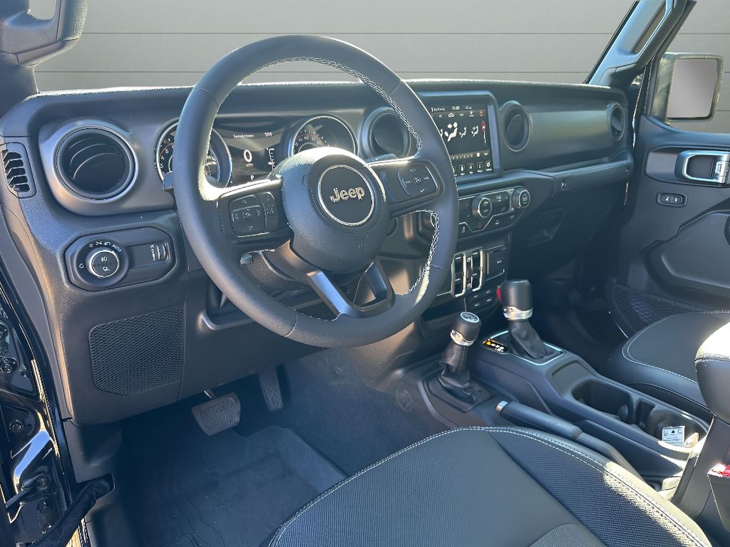 Used 2023 Jeep Gladiator Freedom