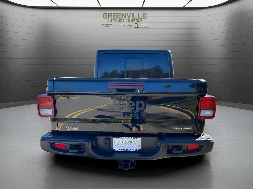 Used 2023 Jeep Gladiator Freedom