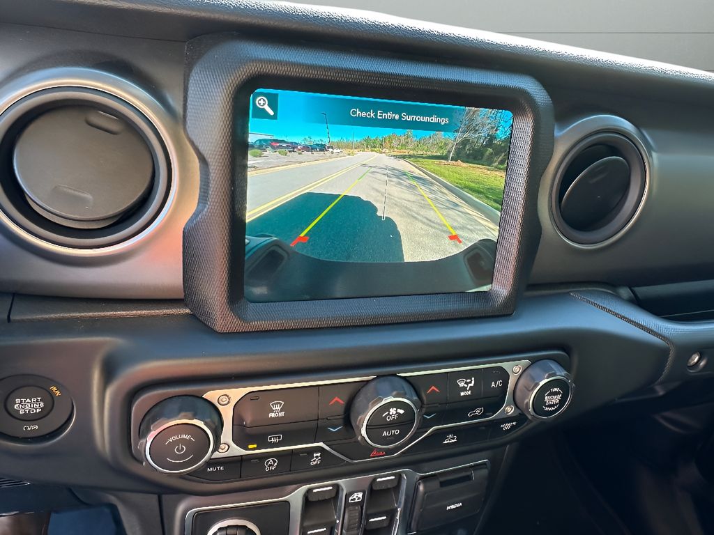 Used 2023 Jeep Gladiator Freedom