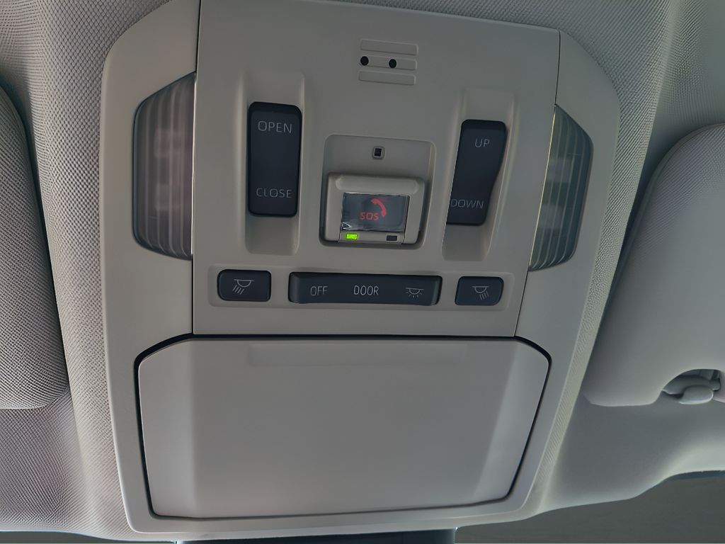 Used 2023 Toyota Highlander Limited