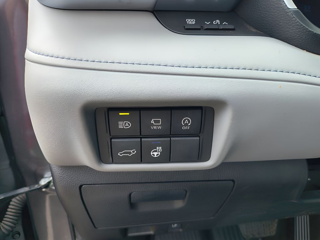 2023 Toyota Highlander Limited - Magnetic Gray Metallic exterior view 16