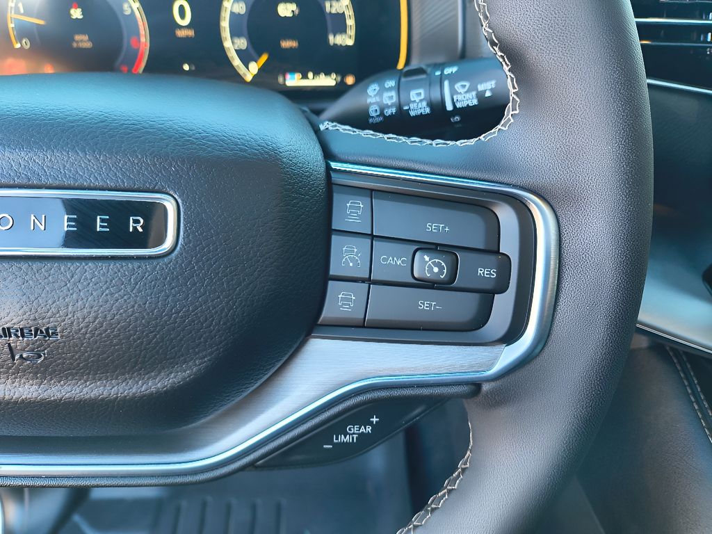 Used 2024 Jeep Wagoneer Series II Carbide