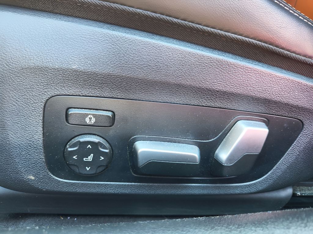 2022 BMW 8 series M850i Grand Coupe - Mineral White Metallic exterior view 12