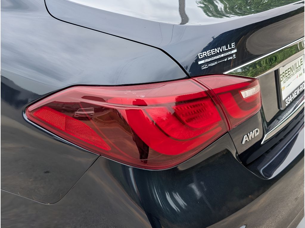2019 INFINITI Q70 3.7 LUXE - Hermosa Blue exterior view 4