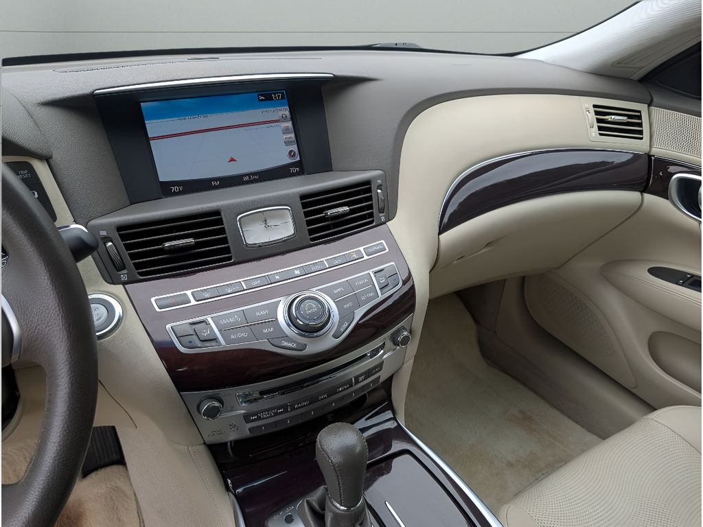 2019 INFINITI Q70 3.7 LUXE - Hermosa Blue exterior view 20