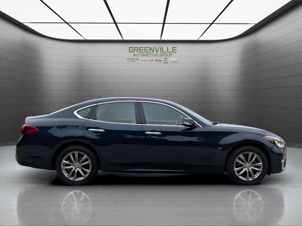 2019 INFINITI Q70 3.7 LUXE - Hermosa Blue exterior view 8