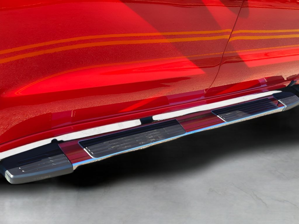 2020 Chevrolet Silverado 1500 - Red Hot exterior view 14