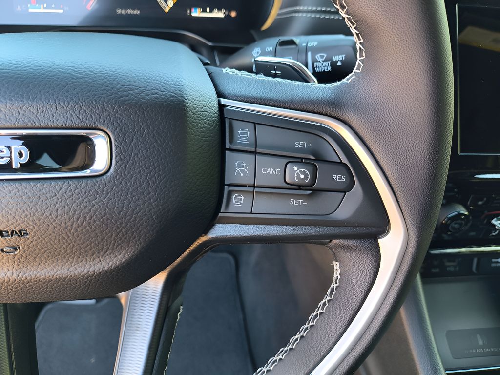 New 2025 Jeep Grand Cherokee Altitude X