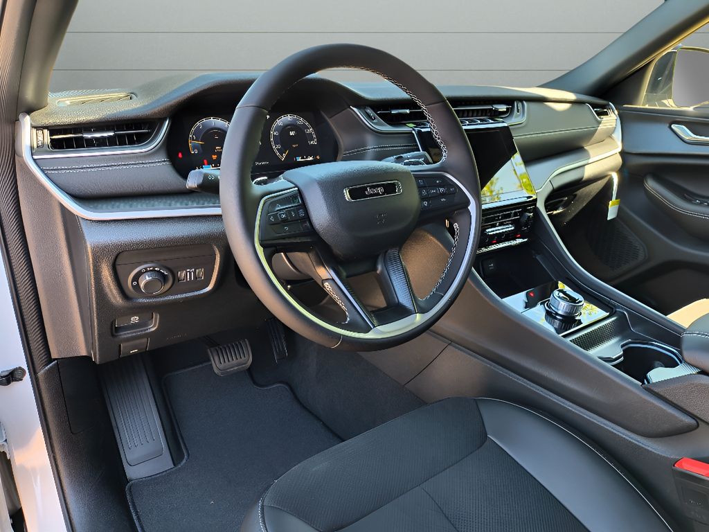 New 2025 Jeep Grand Cherokee Altitude X