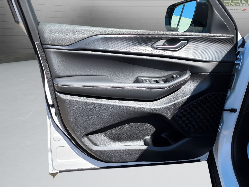 New 2025 Jeep Grand Cherokee Altitude X